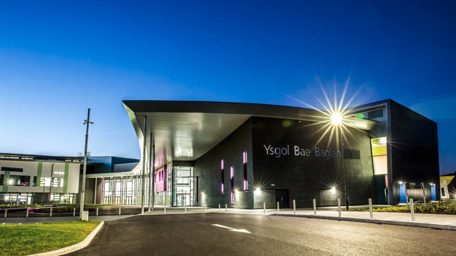 Ysgol Bae Baglan School, Wales image